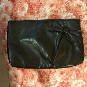 Elegant Black Clutch with Bow Accent